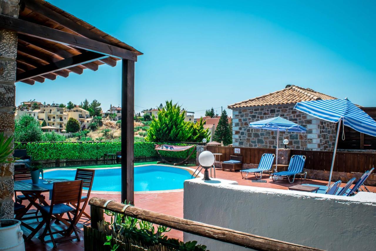 Niriides Villas Old Listing 헐소니소스 외부 사진